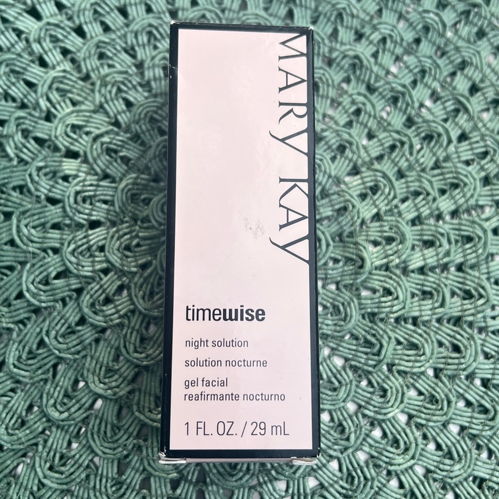 New in box, Mary Kay Timewise Night Solution Gel.1 fl. Oz